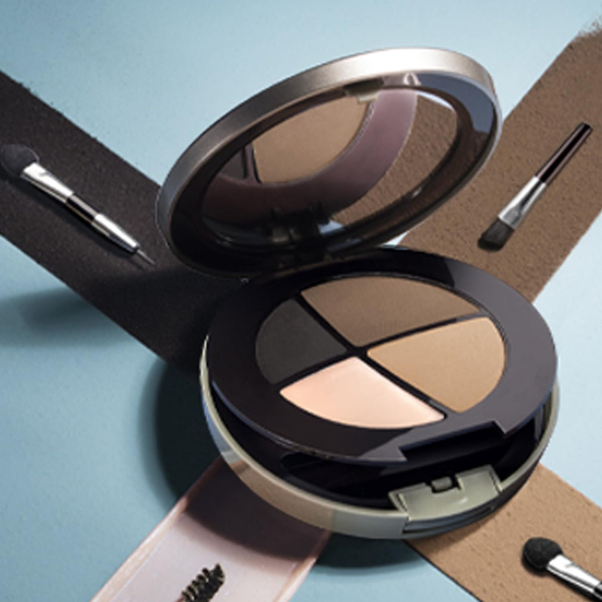 Transform Your Look with Our All-in-One Brow and Eye Perfecting Kit – Your Secret to Stunning Beauty!